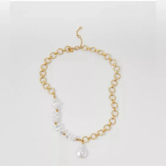 Ann Taylor mixed pearl and chain Necklace - Picture 3 of 14